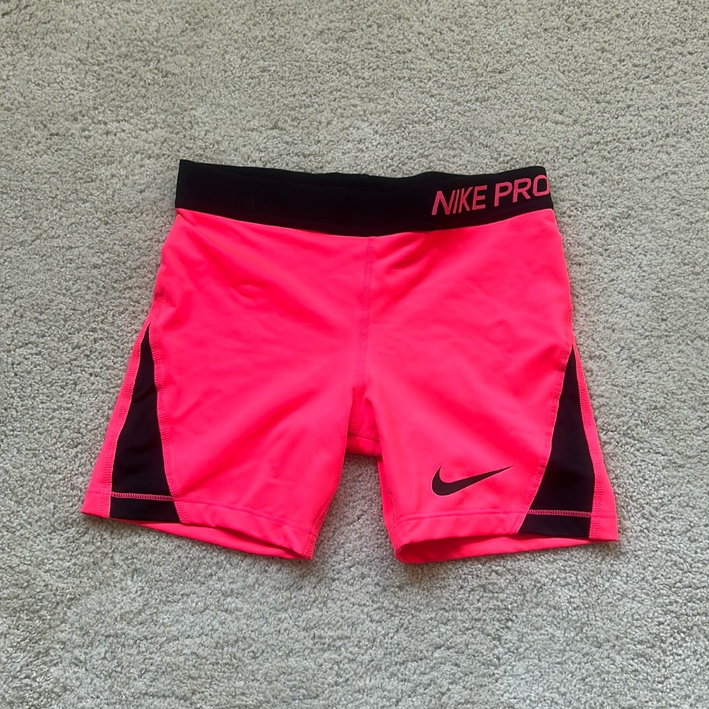 hot pink nike pro spandex